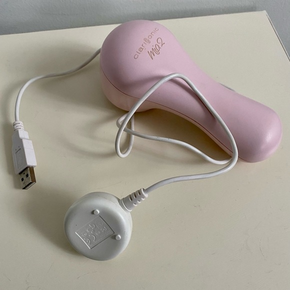 Clarisonic Mia 2 Sonic Cleansing System - Picture 5 of 6